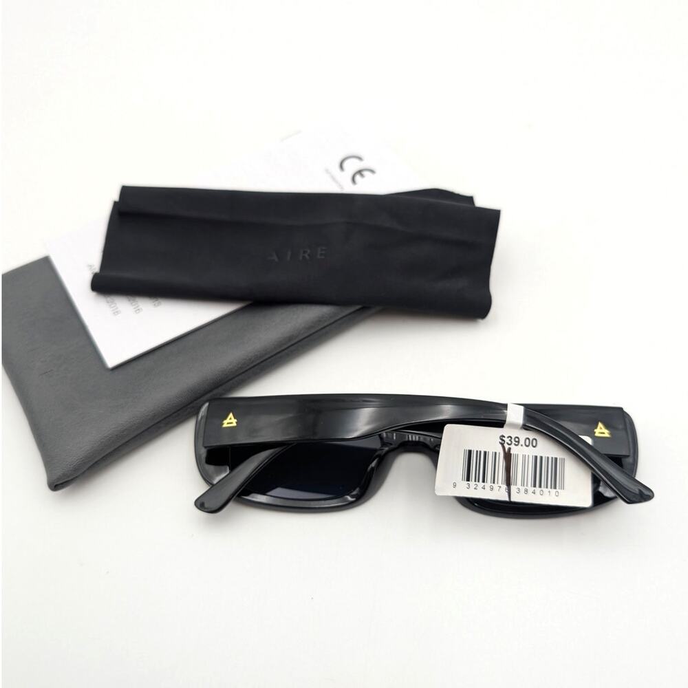 Aire Ceres Unisex Rectangle Sunglasses Black Frame with Smoke Mono Lens Size M - Picture 7 of 7